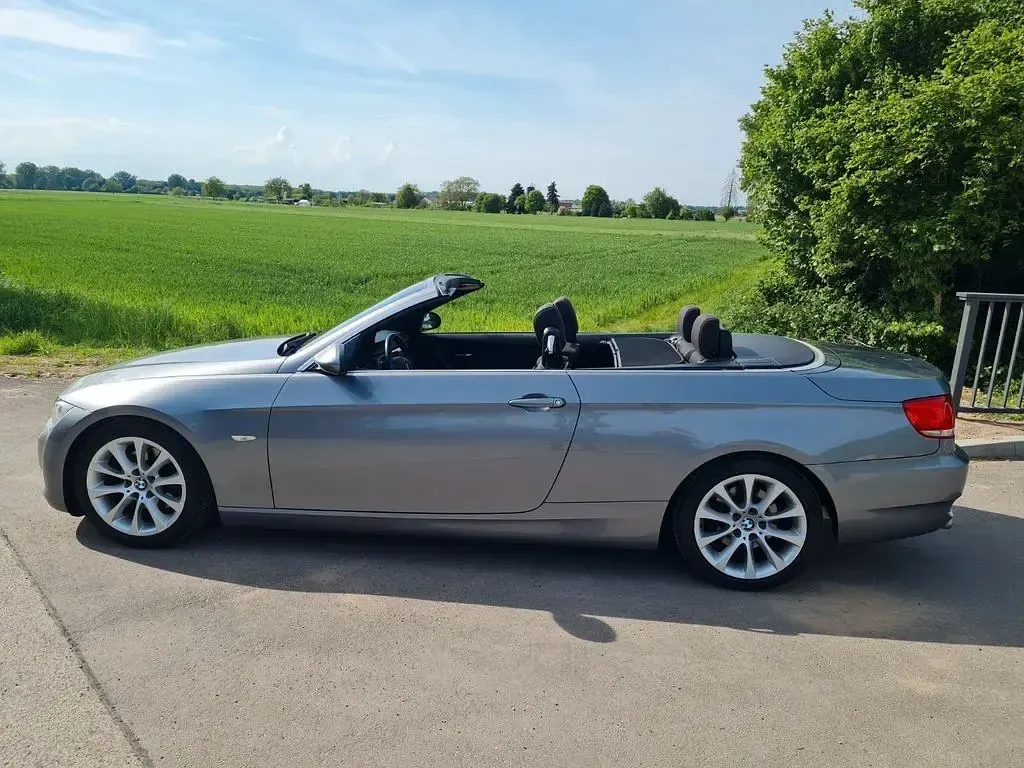Gebraucht BMW 320 Cabriolet 170 PS (125 kW) 2007 Cabrio