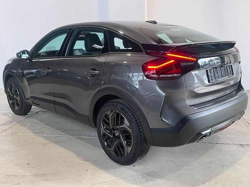 Gebraucht Citroën C4 Feel 131 PS (96 kW) 2021 Grau SUV