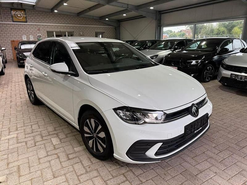 Gebraucht VW Polo Move 80 PS (58 kW) 2024 Weiß Kleinwagen
