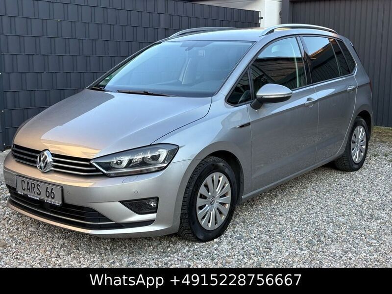 Silber Gebraucht 2015 VW Golf Sportsvan LOUNGE Van / Kleinbus | 10.900 € (Fairer Preis) - Bild 1/4