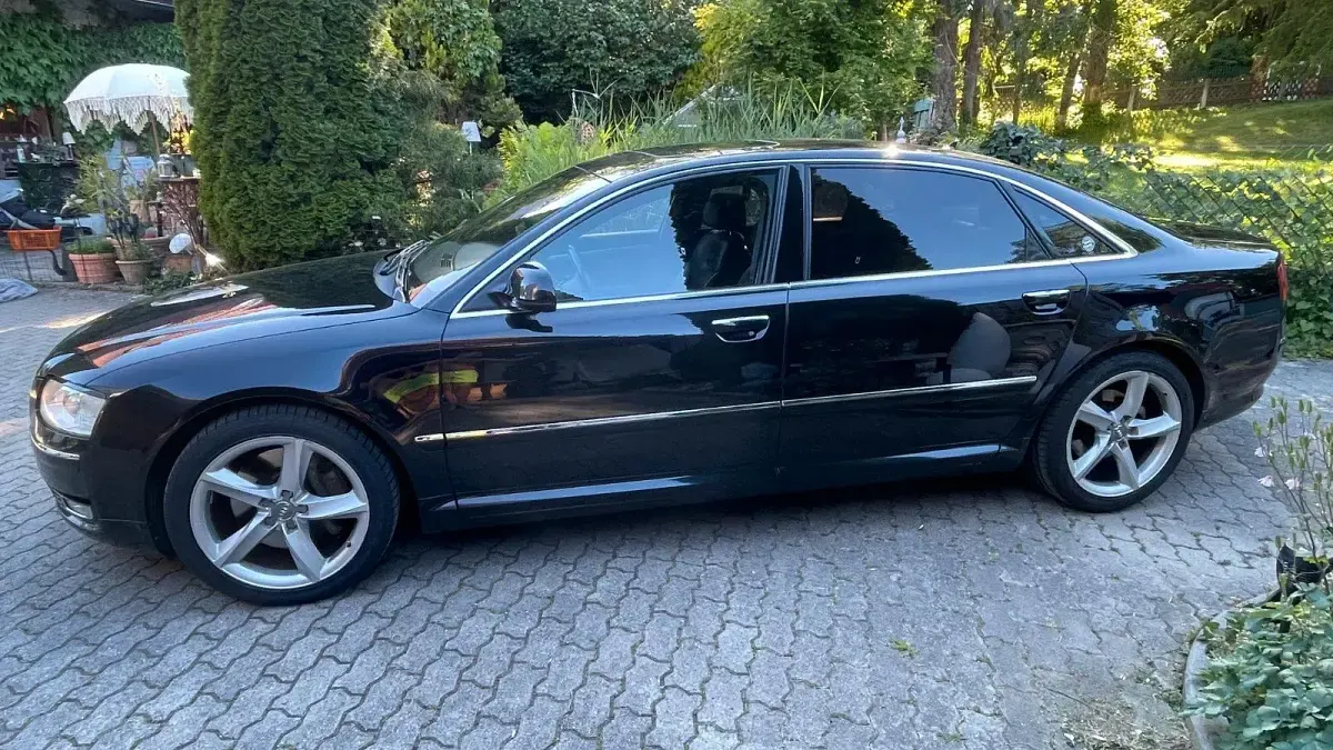 Gebraucht Audi A8L Advanced 232 PS (170 kW) 2009 Schwarz Limousine