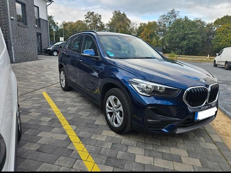 Gebraucht BMW X1 Advantage 190 PS (139 kW) 2020 Blau SUV