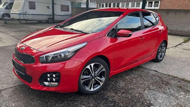 Gebraucht Kia Ceed GT-Line 120 PS (88 kW) 2018 Rot Kleinwagen