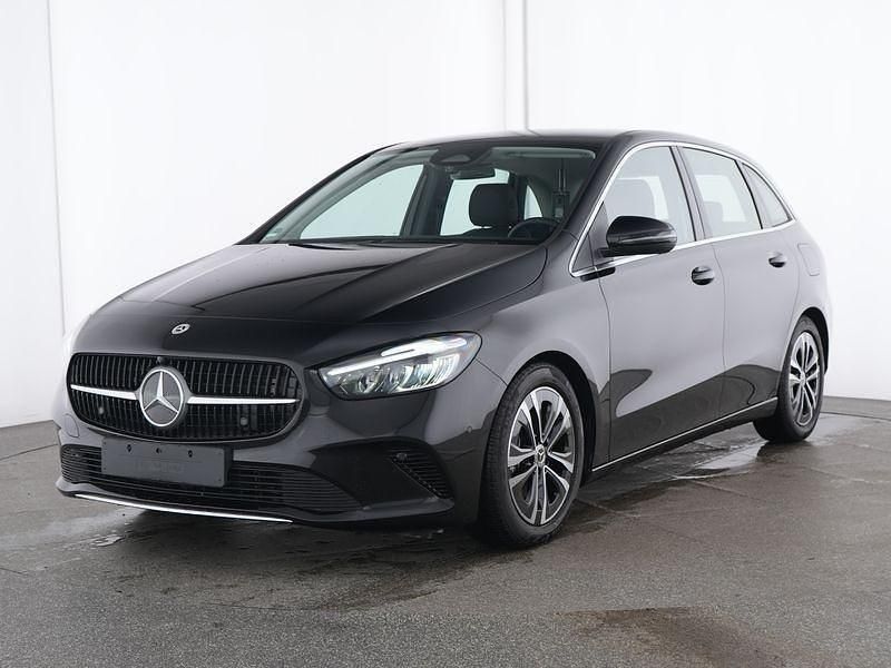 Schwarz Gebraucht 2024 Mercedes B200 Progressive Van / Kleinbus | 29.800 € (Guter Preis) - Bild 1/3