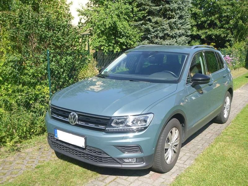 Gebraucht VW Tiguan Comfortline 150 PS (110 kW) 2019 Blau SUV
