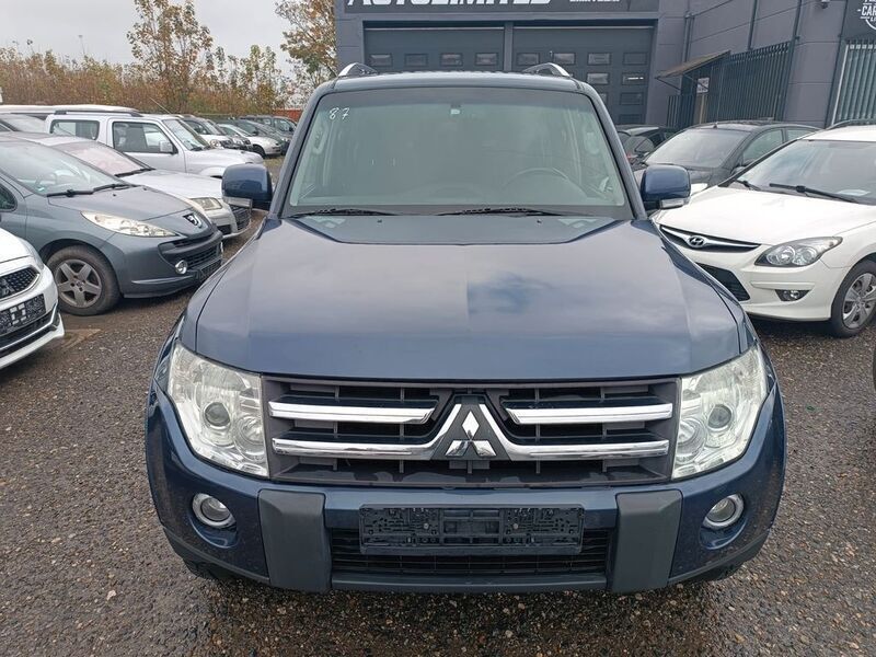 Blau Gebraucht 2008 Mitsubishi Pajero Edition SUV | 12.900 € (Fairer Preis) - Bild 1/4