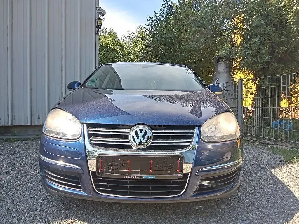 Gebraucht VW Jetta Comfortline 140 PS (102 kW) 2007 Blau Limousine