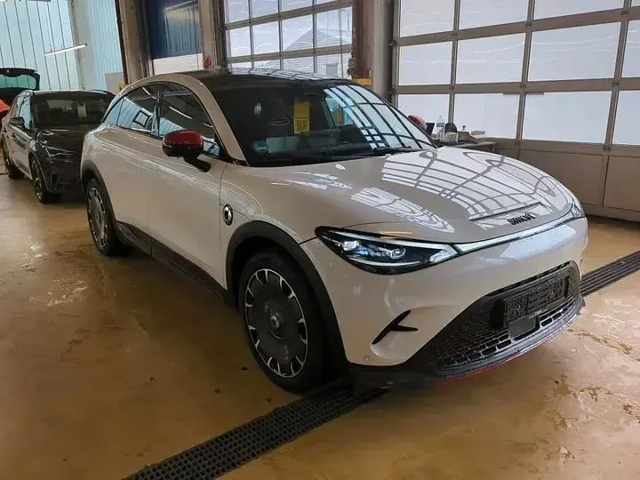 Gebraucht Smart #3 200 kW (272 PS) 2024 Digital white metallic SUV