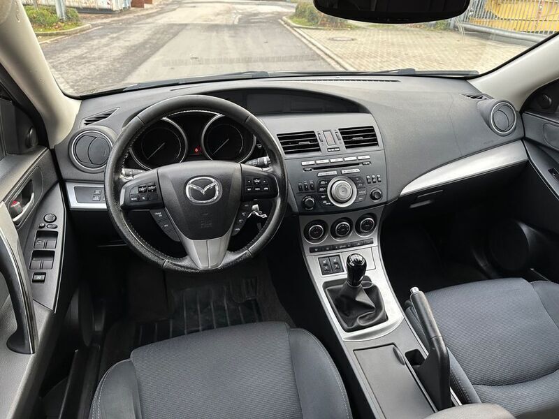 Gebraucht Mazda 3 Active Plus 105 PS (77 kW) 2010 Schwarz Limousine