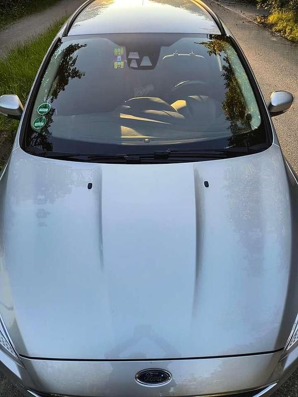 Gebraucht Ford Focus 120 PS (88 kW) 2017 Grau Kombi