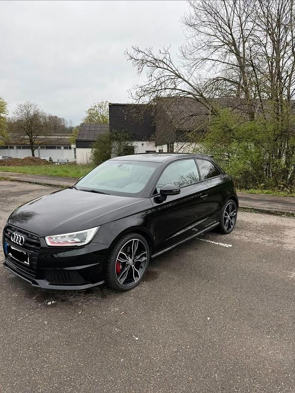 Gebraucht Audi S1 Ambiente 233 PS (171 kW) 2017 Schwarz Kleinwagen
