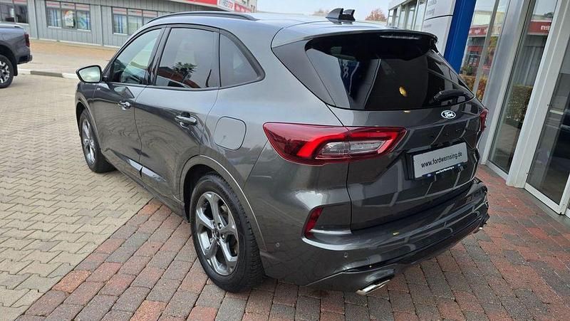 Gebraucht Ford Kuga ST-Line X 186 PS (136 kW) 2025 Grau SUV