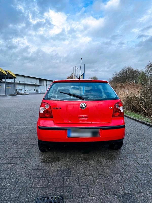 Gebraucht VW Polo 75 PS (55 kW) 2002 Rot Kleinwagen