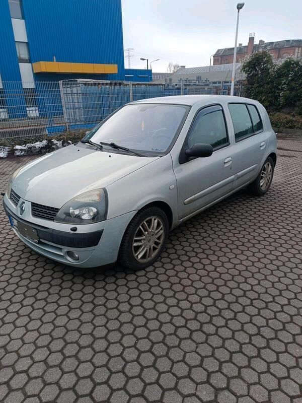 Gebraucht 2001 Renault Clio II Initiale Paris Kleinwagen | 990 € (Fairer Preis) - Bild 1/4