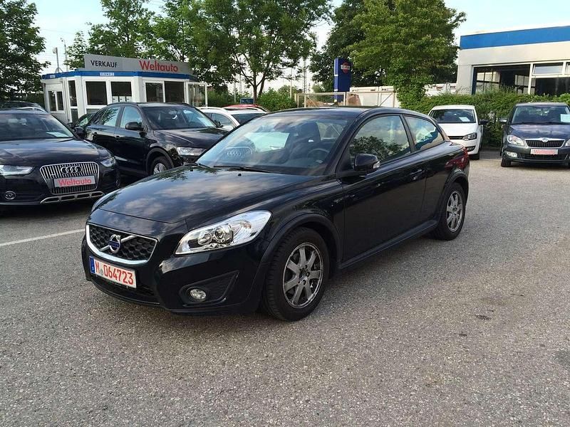 Schwarz Gebraucht 2012 Volvo C30 Drive Kinetic Kleinwagen | 8.200 € (Etwas zu teuer) - Bild 1/1
