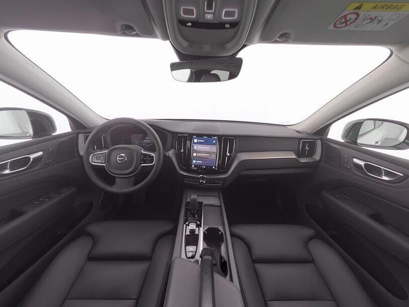 Gebraucht Volvo XC60 Plus 349 PS (256 kW) 2024 Weiß SUV