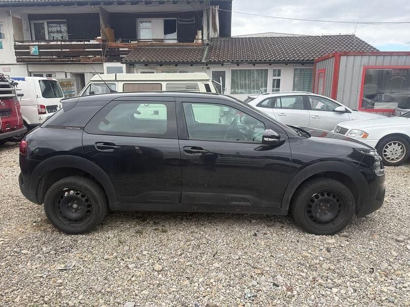 Gebraucht Citroën C4 Cactus 102 PS (75 kW) 2019 Schwarz Kleinwagen