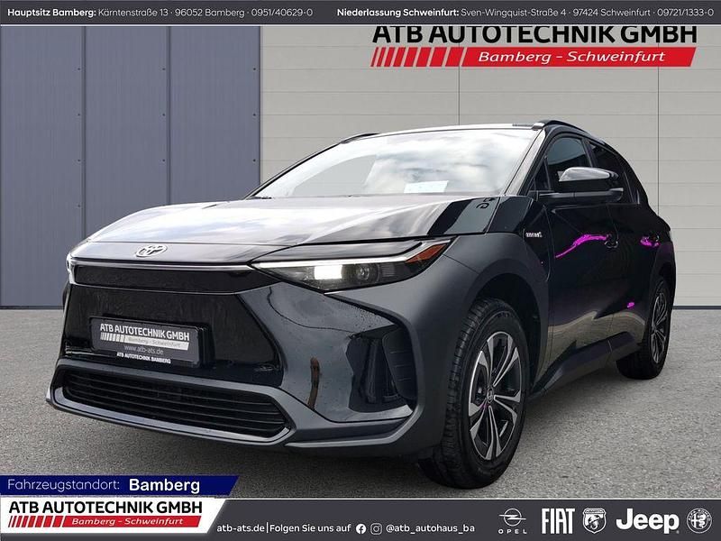 Schwarz Gebraucht 2023 Toyota bZ4X SUV | 31.990 € - Bild 1/4