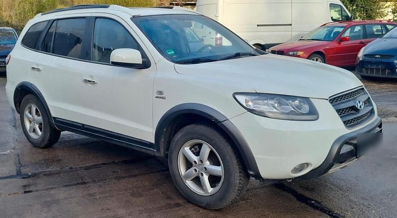 Weiß Gebraucht 2007 Hyundai Santa Fe SUV | 6.499 € (Fairer Preis) - Bild 1/4