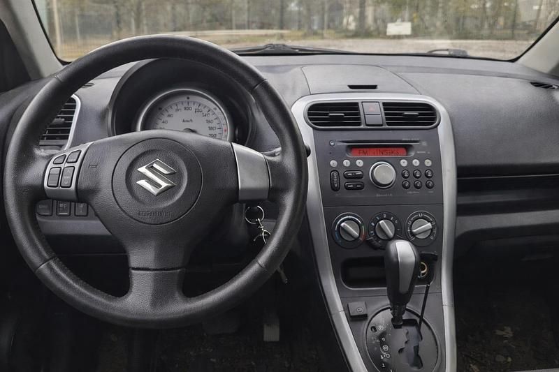 Grau Gebraucht 2009 Suzuki Splash Kleinwagen | 3.800 € (Fairer Preis) - Bild 1/2