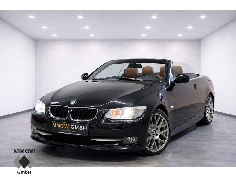 Gebraucht BMW 318 Cabriolet Sport Line 143 PS (105 kW) 2012 Schwarz Cabrio