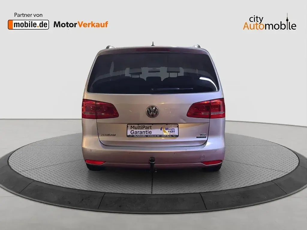 Gebraucht VW Touran Comfortline 150 PS (110 kW) 2012 Silber Van / Kleinbus