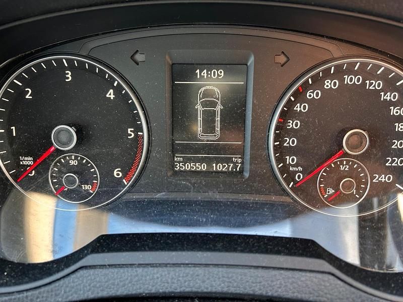 Gebraucht VW Sharan 140 PS (102 kW) 2011 Grau Van / Kleinbus