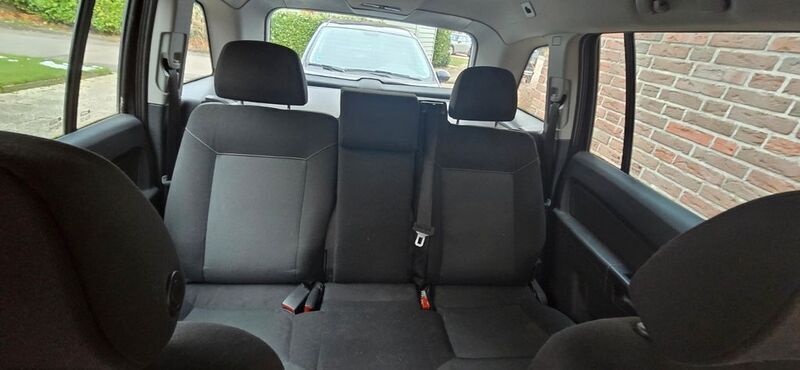 Schwarz Gebraucht 2007 Opel Zafira Van / Kleinbus | 1.200 € (Superpreis) - Bild 1/4
