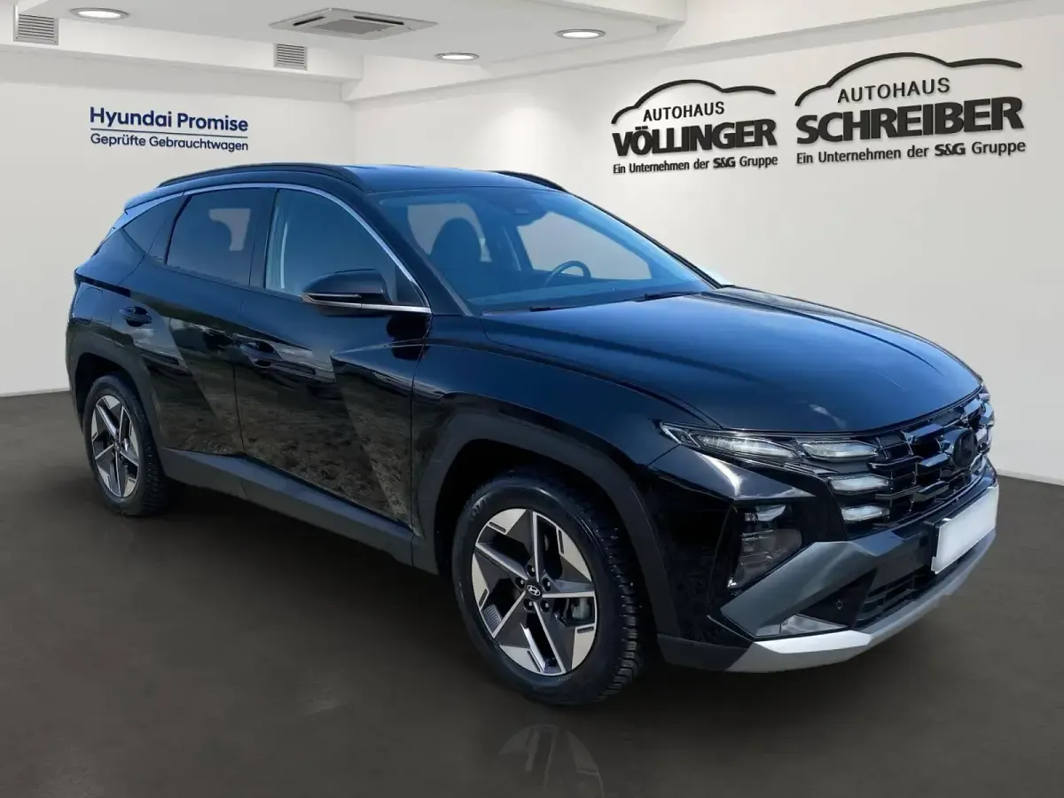 Gebraucht Hyundai Tucson Trend 252 PS (185 kW) 2025 Abyss black / met SUV