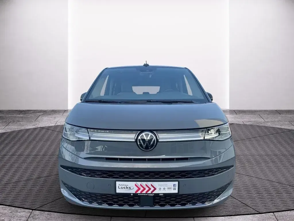 Gebraucht VW Multivan Edition 204 PS (150 kW) 2024 Pure grey deep black Van / Kleinbus