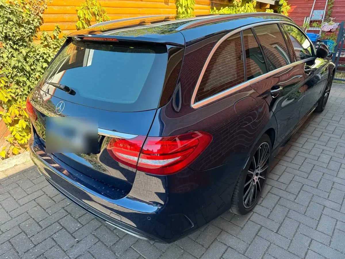 Gebraucht Mercedes C250 AMG 204 PS (150 kW) 2016 Blau Kombi