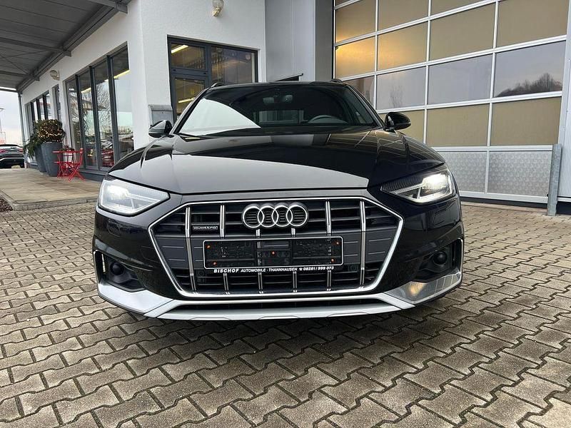 Gebraucht Audi A4 Allroad 204 PS (150 kW) 2022 Mythosschwarz metallic Kombi