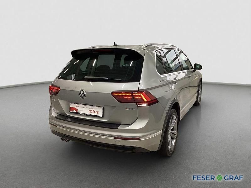 Gebraucht VW Tiguan R-line 190 PS (139 kW) 2019 Tungsten silver metallic SUV