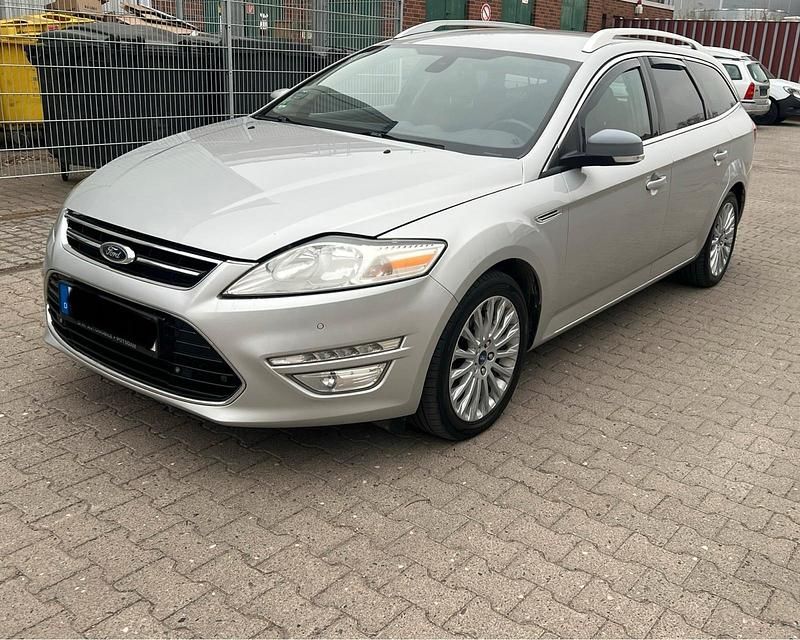 Gebraucht Ford Mondeo Titanium 200 PS (147 kW) 2011 Silber Kombi