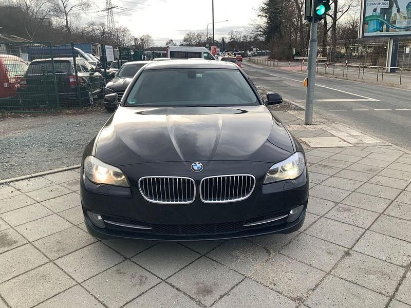 Gebraucht BMW 530 258 PS (189 kW) 2013 Schwarz Limousine