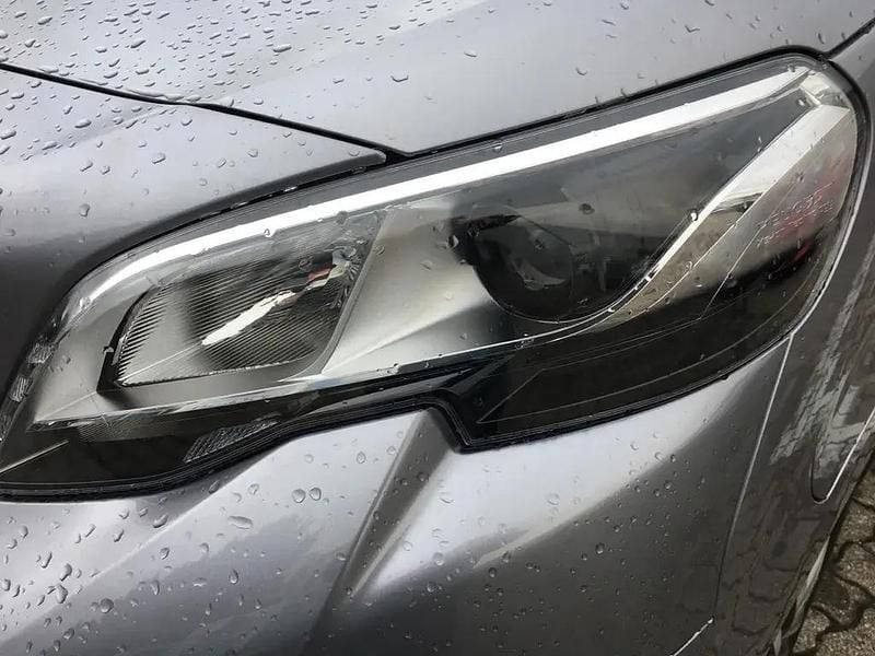 Gebraucht Peugeot e-Traveller Active 100 kW (136 PS) 2023 Lack grau artense silber Van / Kleinbus