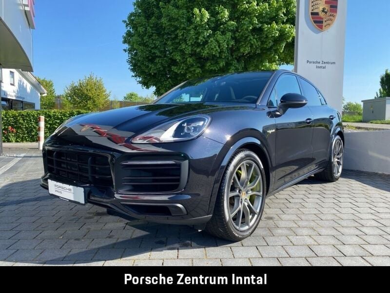 Second-hand Porsche Cayenne 462 CP (339 kW) 2021 Negru SUV