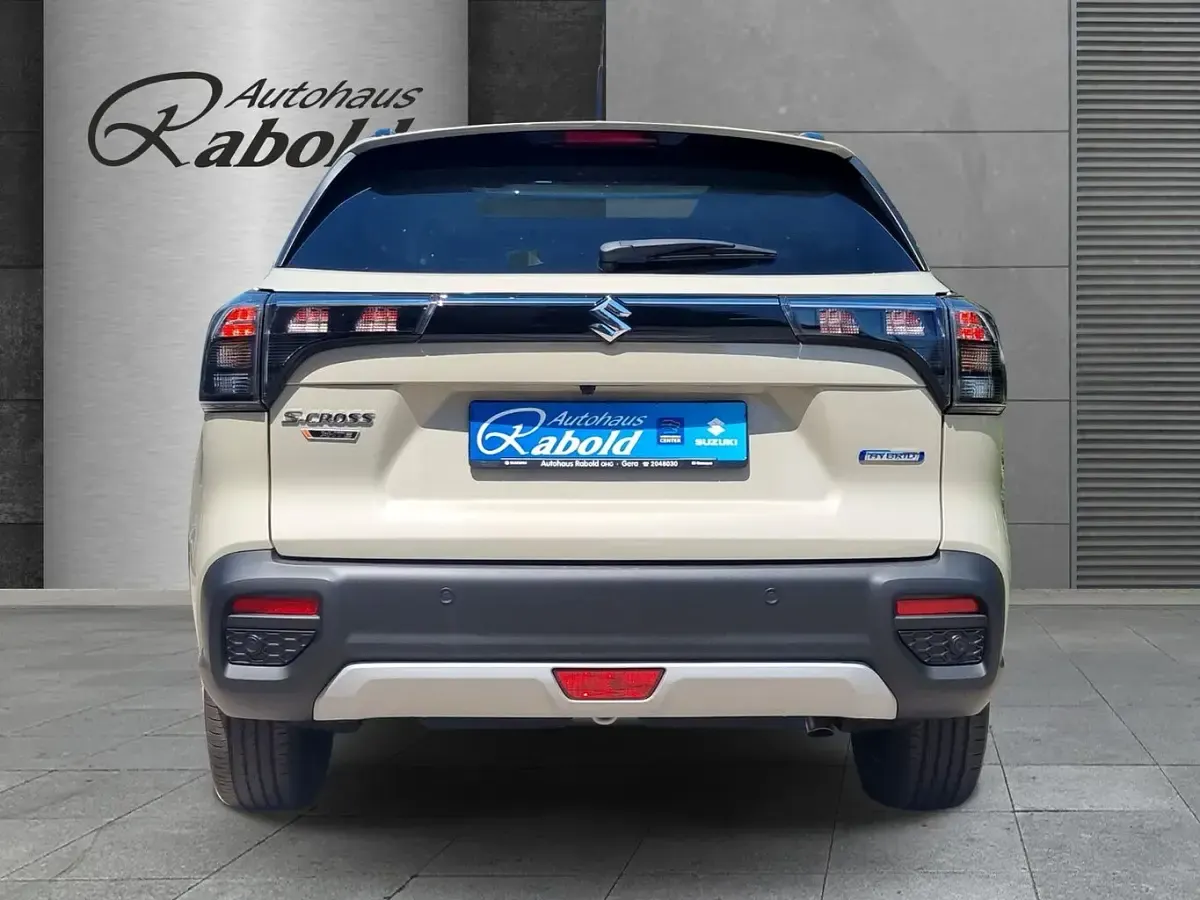 Neu Suzuki SX4 S-Cross Comfort+ 110 PS (80 kW) 2026 Savannah ivory SUV
