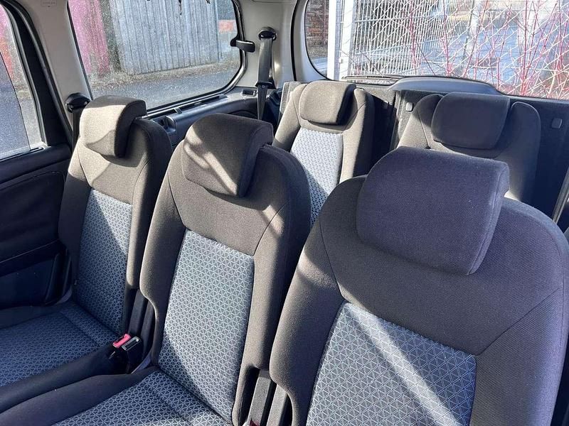 Gebraucht Ford Galaxy Ambiente 140 PS (102 kW) 2010 Van / Kleinbus