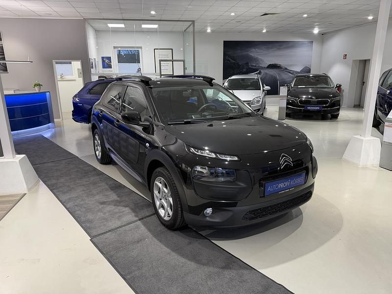 Gebraucht Citroën C4 Cactus 82 PS (60 kW) 2014 Schwarz metallic Kleinwagen