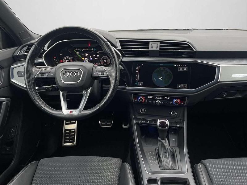 Gebraucht Audi Q3 S-Line 150 PS (110 kW) 2023 Chronosgrau metallic SUV