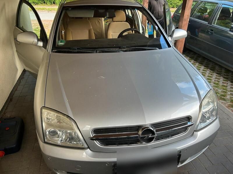 Silber Gebraucht 2005 Opel Vectra Limousine | 350 € (Superpreis) - Bild 1/4