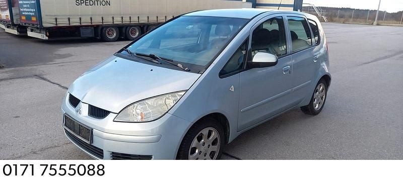 Gebraucht Mitsubishi Colt 95 PS (69 kW) 2006 Blau Kleinwagen
