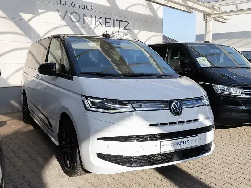 Usata VW Multivan Edition 150 CV (110 kW) 2024 Bianco Monovolume