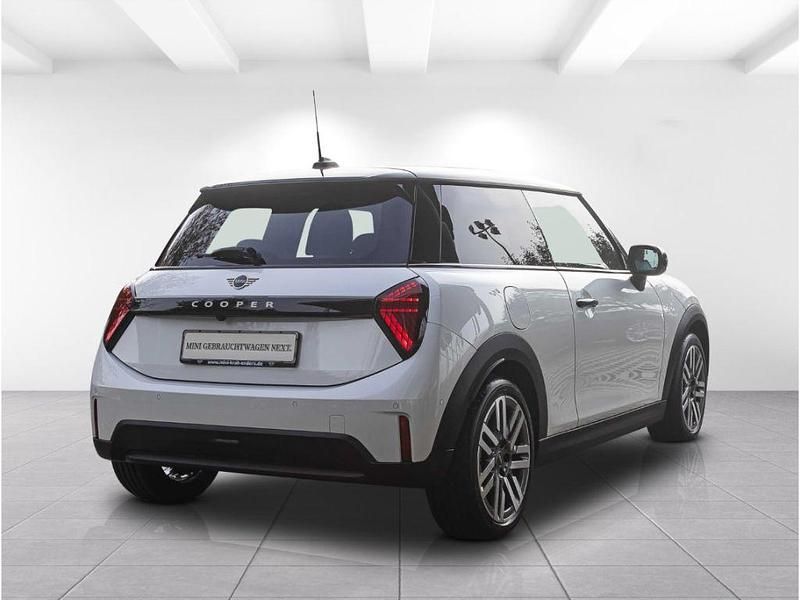 Gebraucht Mini Cooper 156 PS (114 kW) 2024 Weiß Kleinwagen