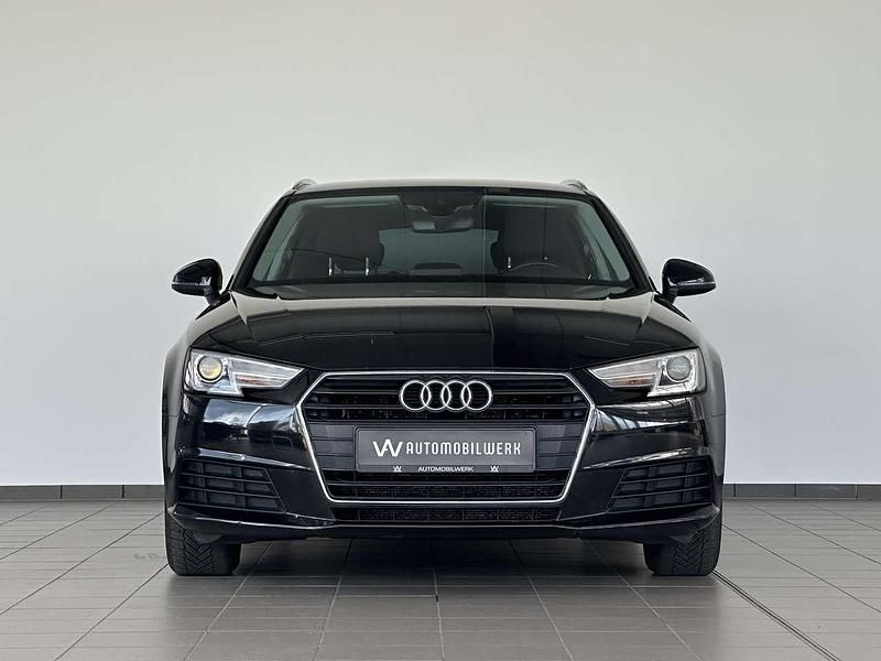 Second-hand Audi A4 Comfort 136 CP (100 kW) 2016 Negru Break