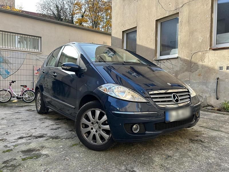 Blau Gebraucht 2005 Mercedes A200 Van / Kleinbus | 2.390 € (Guter Preis) - Bild 1/4