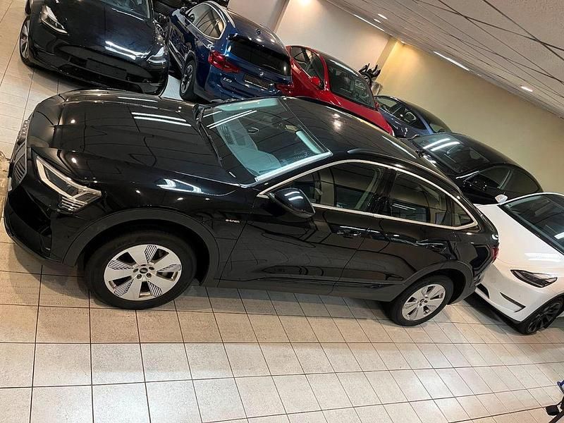 Gebraucht Audi e-tron 230 kW (313 PS) 2021 Schwarz SUV