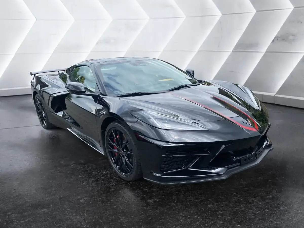 Neu Corvette C8 482 PS (354 kW) 2026 Schwarz Cabrio