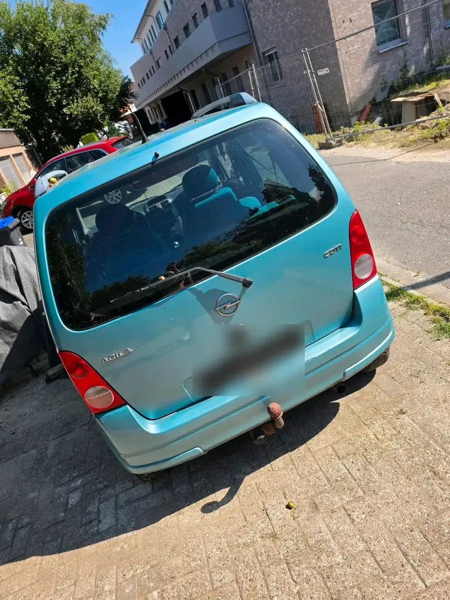 Gebraucht Opel Agila 70 PS (51 kW) 2026 Andere farben Kleinwagen